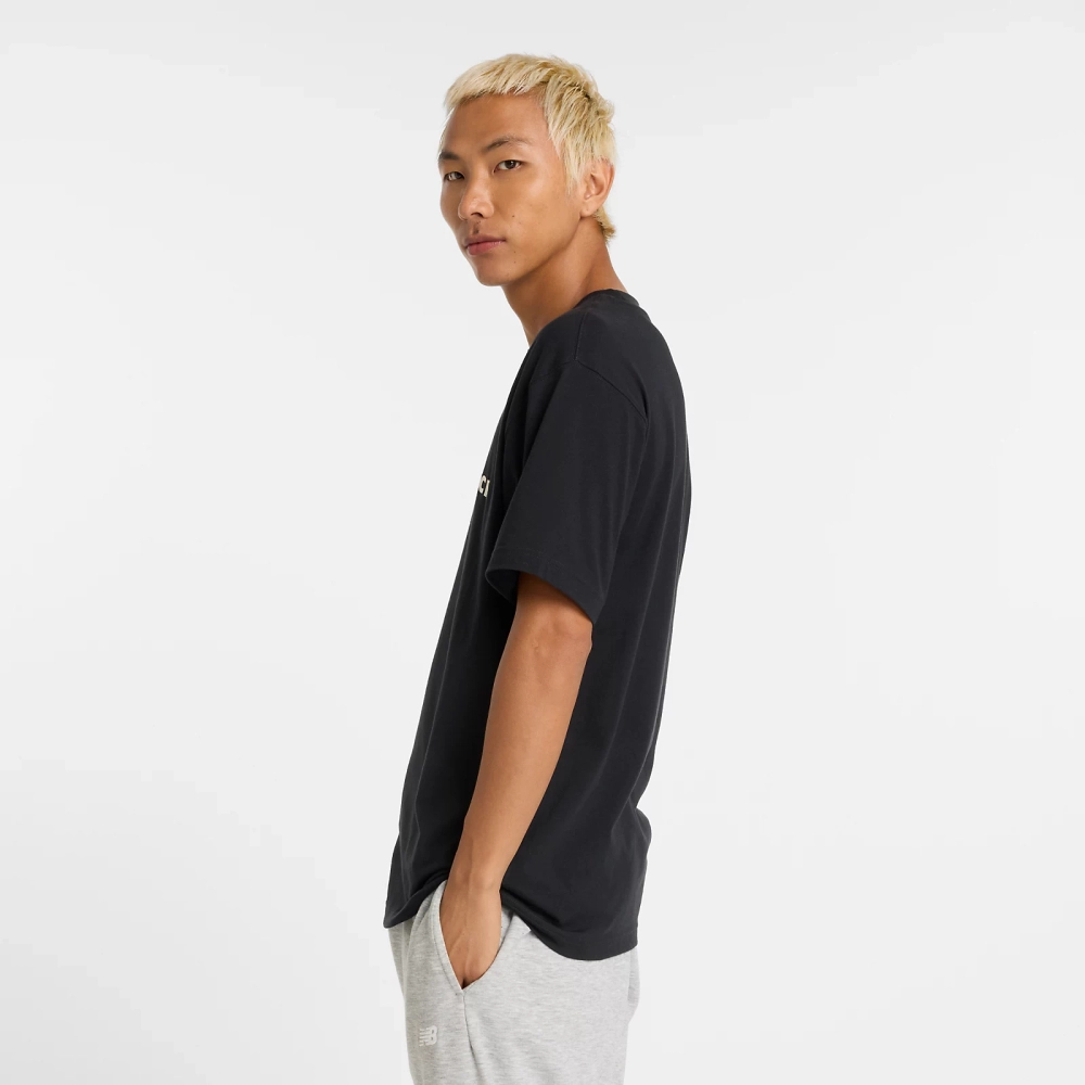 New Balance herren REIMAGINED GRAPHIC T-SHIRT BK MT51506BK T-shirt