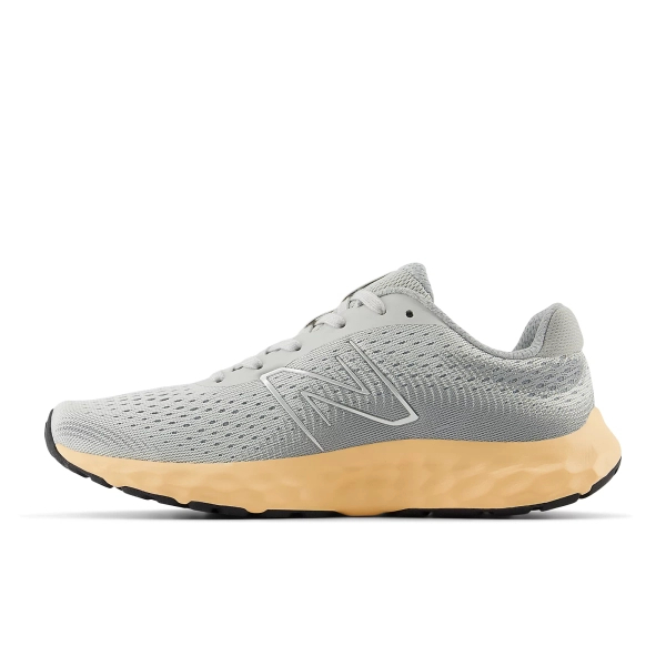 New Balance women's running shoes W520RM8