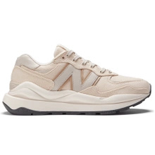 New Balance women's athletic shoes W5740PDA