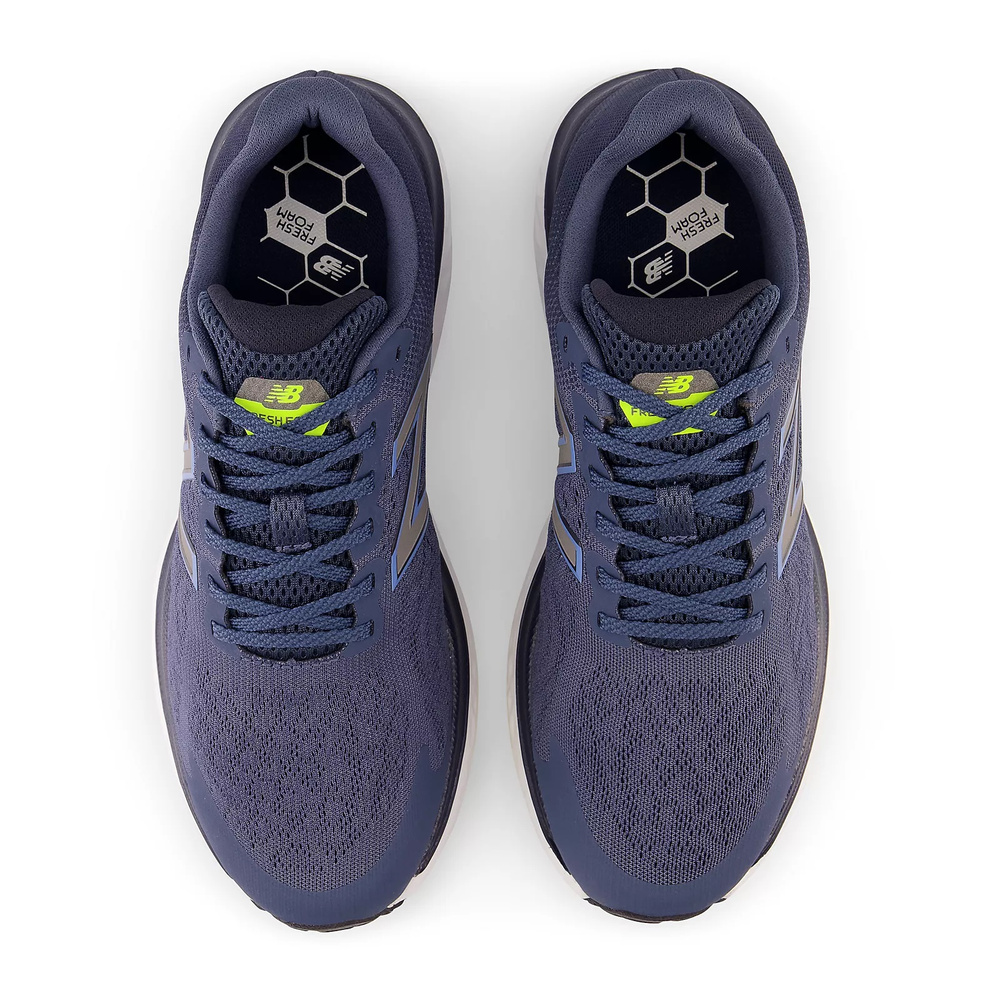 New Balance men's running shoes M680CN7