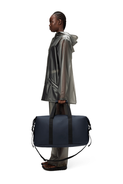 Rains torba podróżna 27x52x26 cm 37 L RAINS HILO WEEKEND BAG W3 14200 47 NAVY