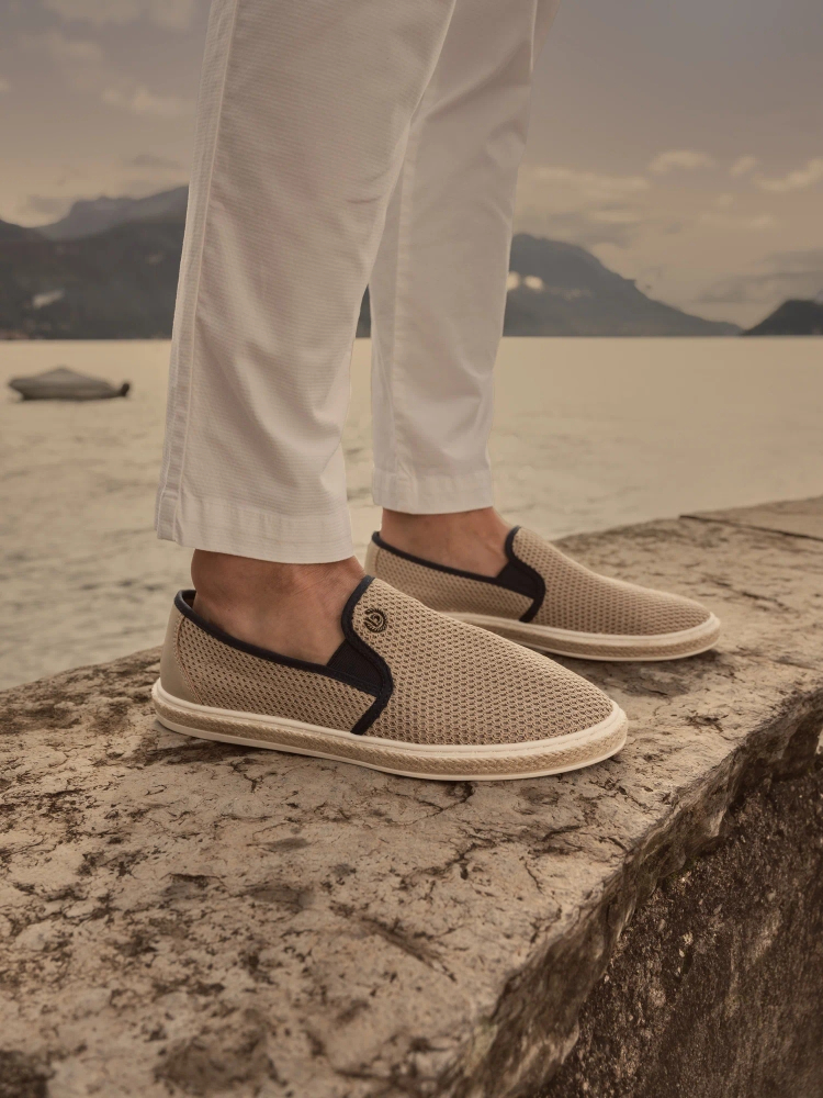 Bugatti męskie buty slip-on 321-ASP61-6900-5200 BEIGE