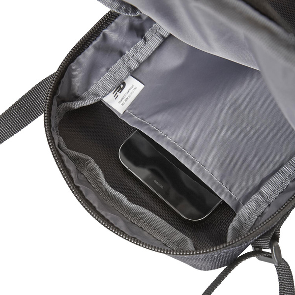 New Balance sachet SLING BAG ILL LAB23017ILL