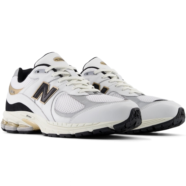 New Balance unisex athletic shoes M2002RPN