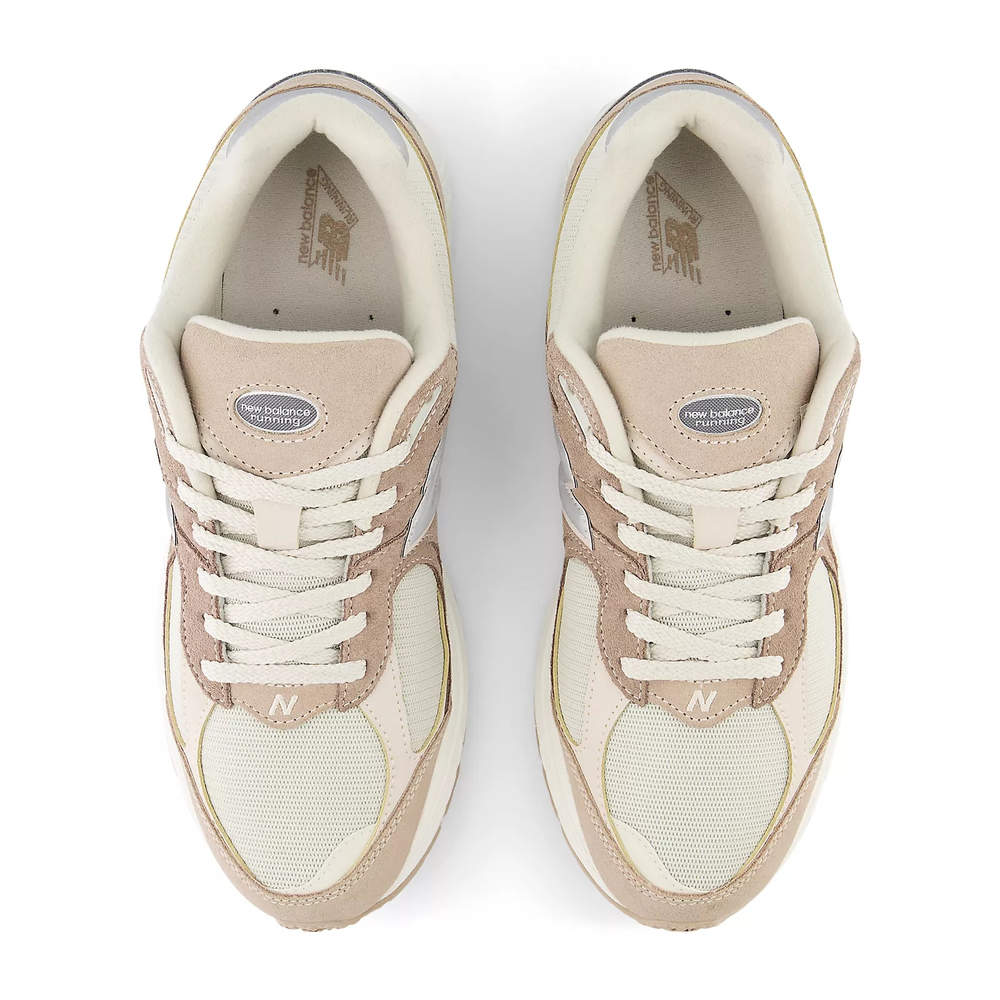New Balance unisex athletic shoes M2002RSI