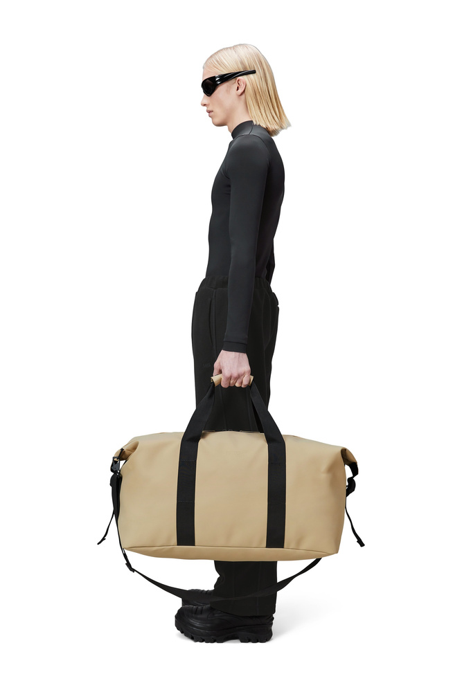 Rains Reisetasche 29x60x27 cm 47L 14210 24 SAND