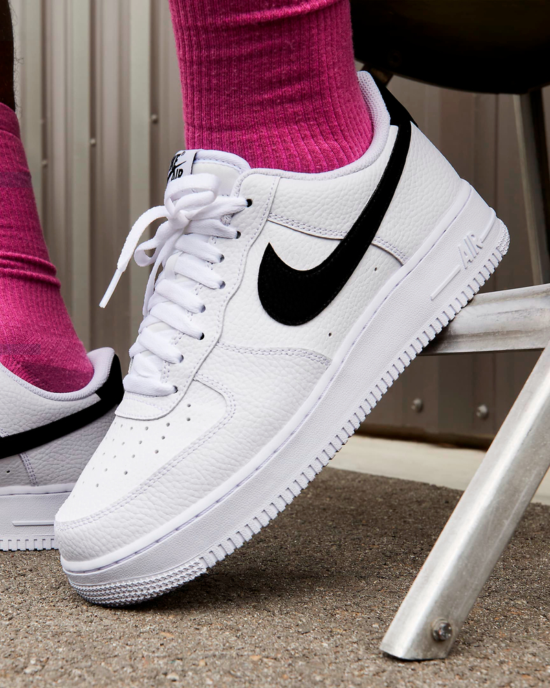 Nike buty męskie Air Force 1 '07  CT2302 100 białe