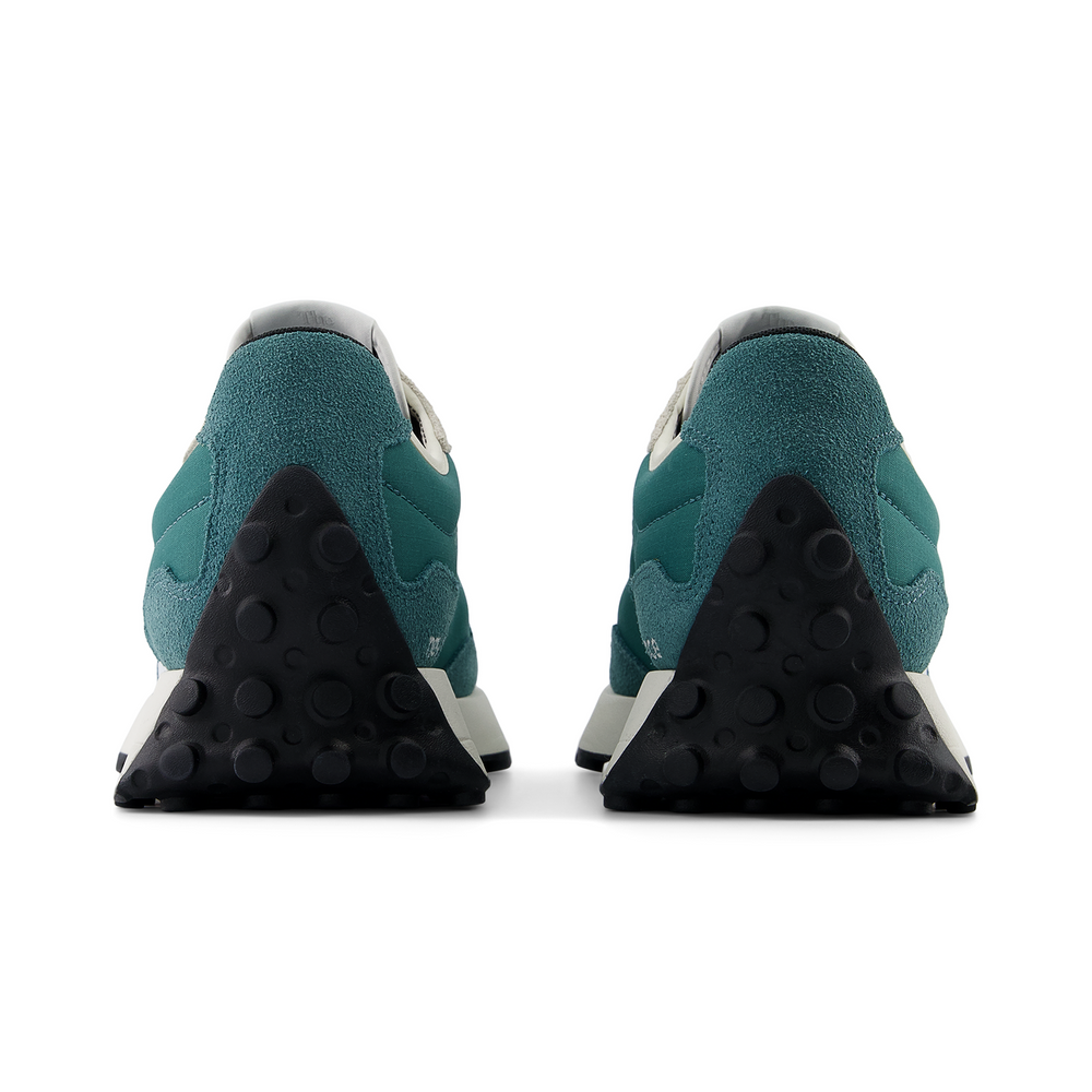 New Balance unisex athletic shoes U327SBA