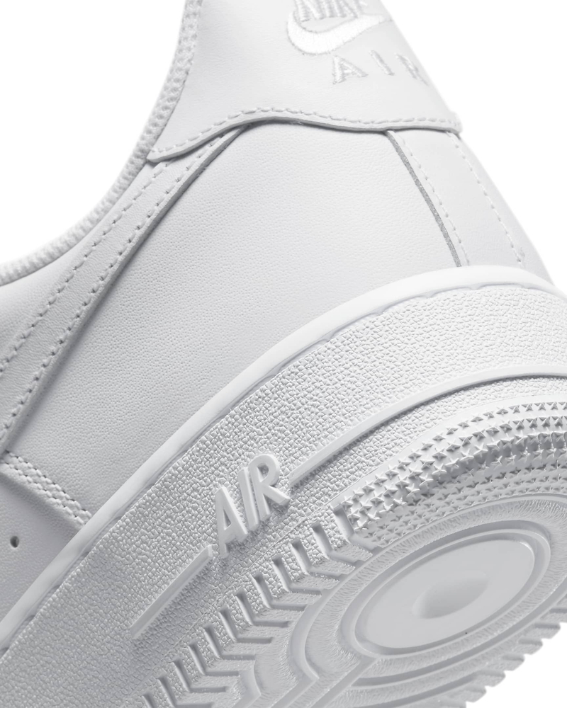 Nike buty męskie Air Force 1 '07 CW2288 111 - białe