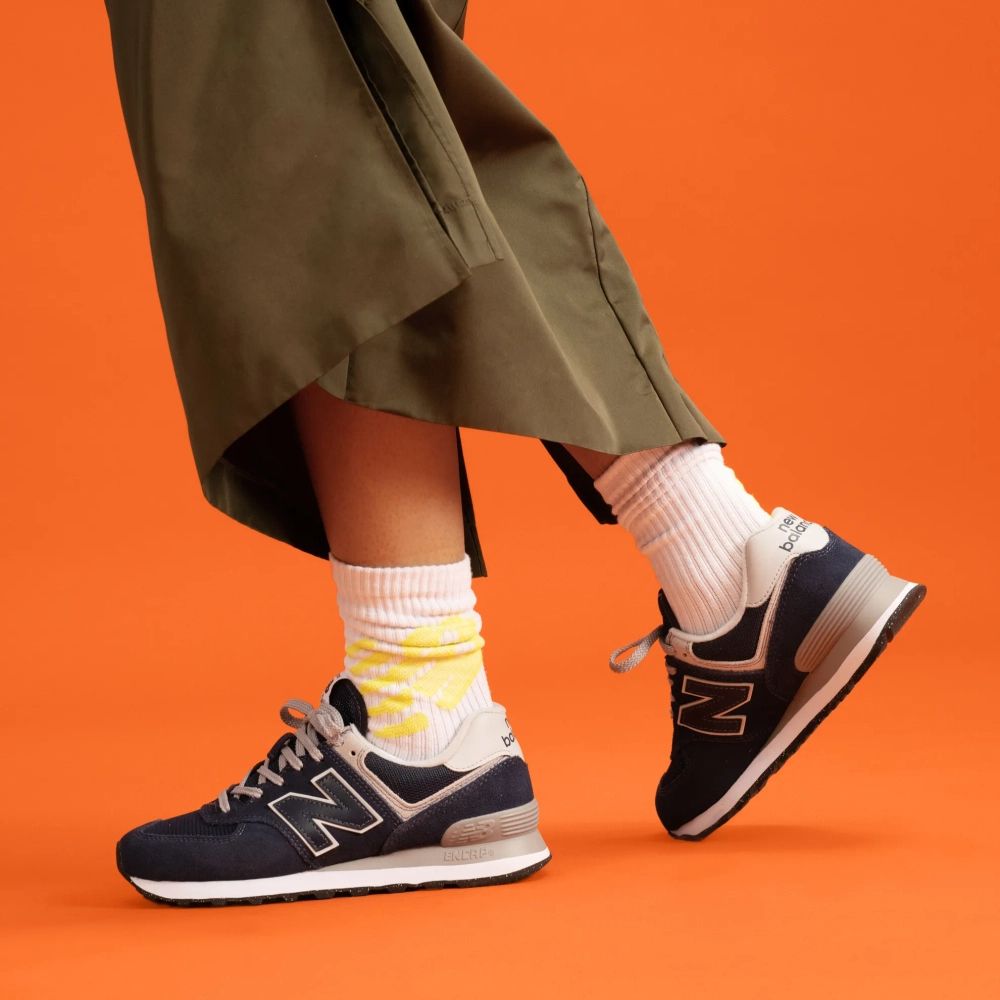 New Balance women's sports shoes sneakers WL574EVB