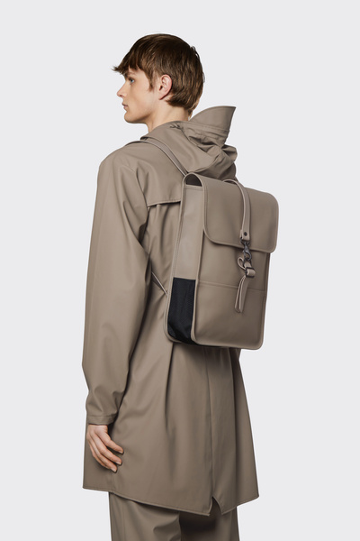 Rains waterproof backpack 40x29x10 cm 9 L 12800 TONAL TAUPE
