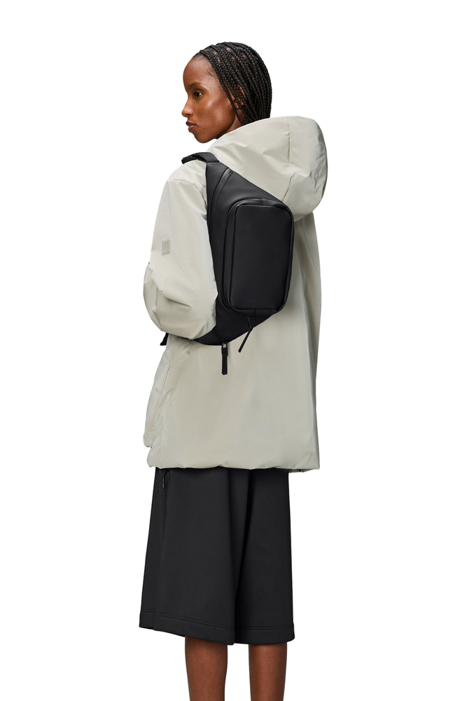 Rains saszetka nerka torba biodrowa BUM BAG W3 14720 01 BLACK