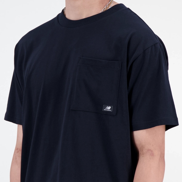 New Balance Herren-T-Shirt ESSENTIALS REIMAGINED COTT BK MT31542BK
