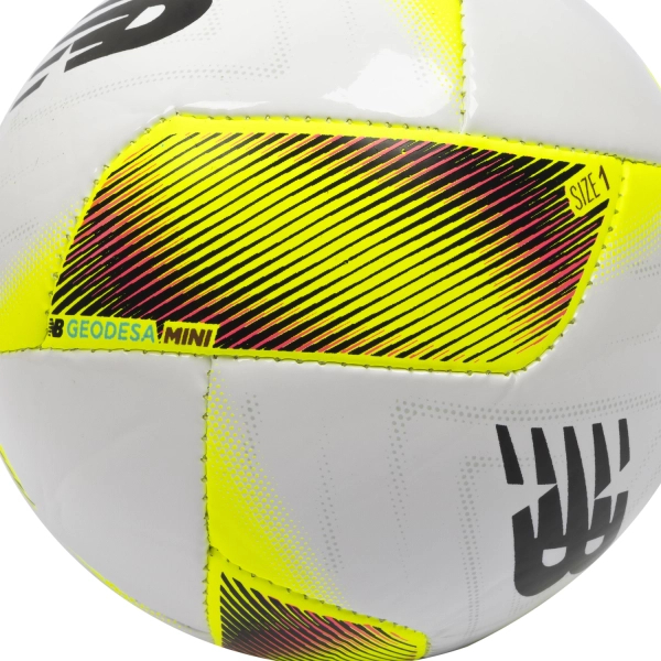 New Balance PIŁKA GEODESA TRAINER MINI FOOTBALL WHN FB23054GWHN