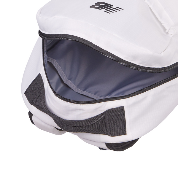 New Balance backpack ESSENTIAL BACKPACK WT LAB51900WT